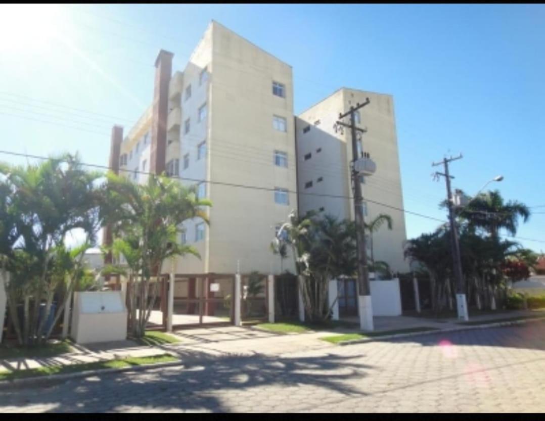 Apartamento Praia Guaratuba Luaran gambar